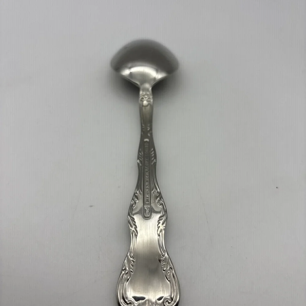 9 Soup Spoons VICTORIA Reed & Barton Select Glossy 18/10 Stainless Flatware